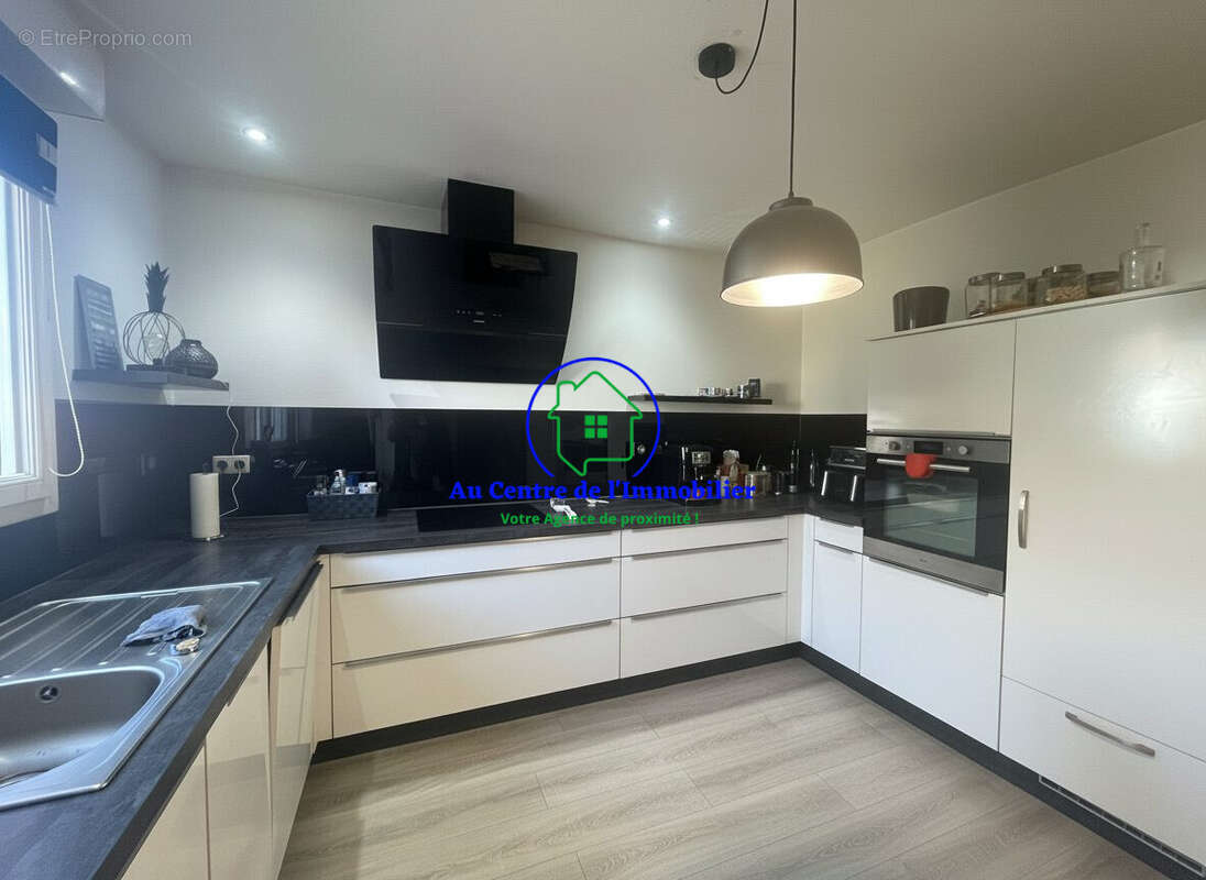 Maison à LE PASSAGE