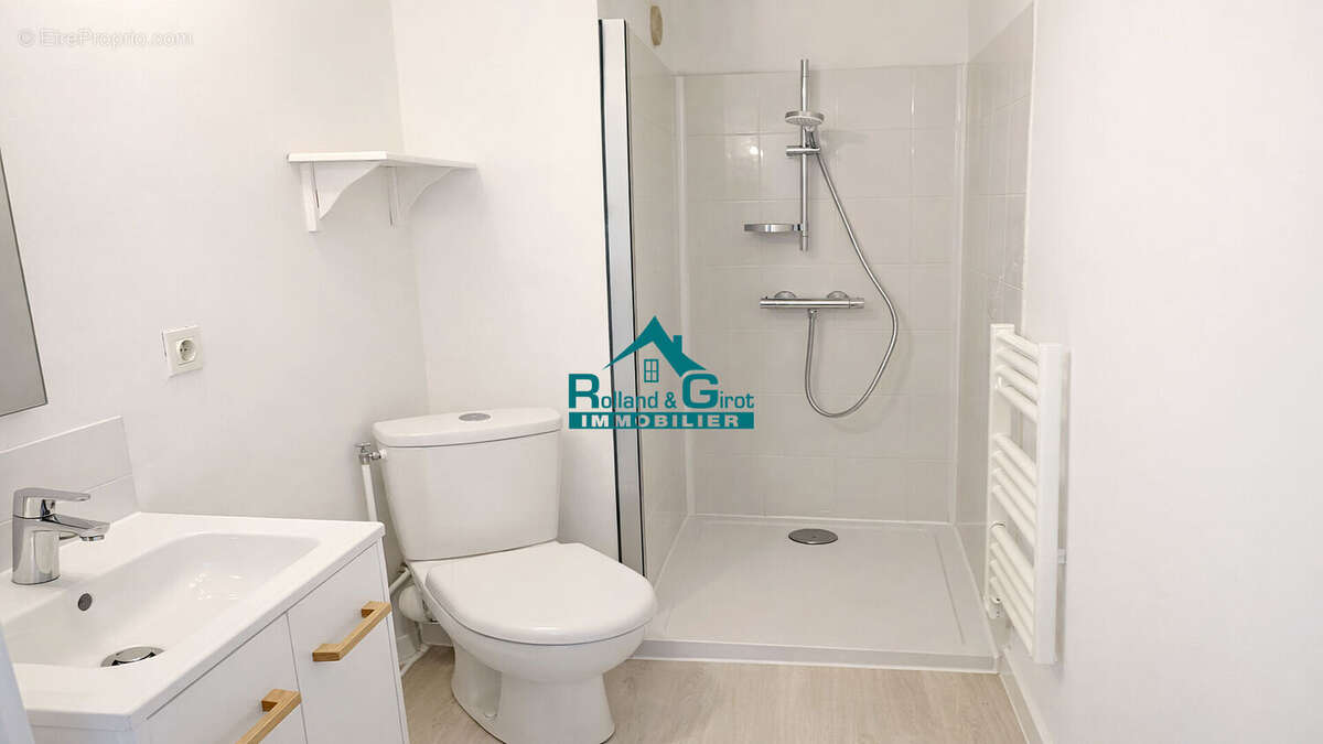 Appartement à LIFFRE