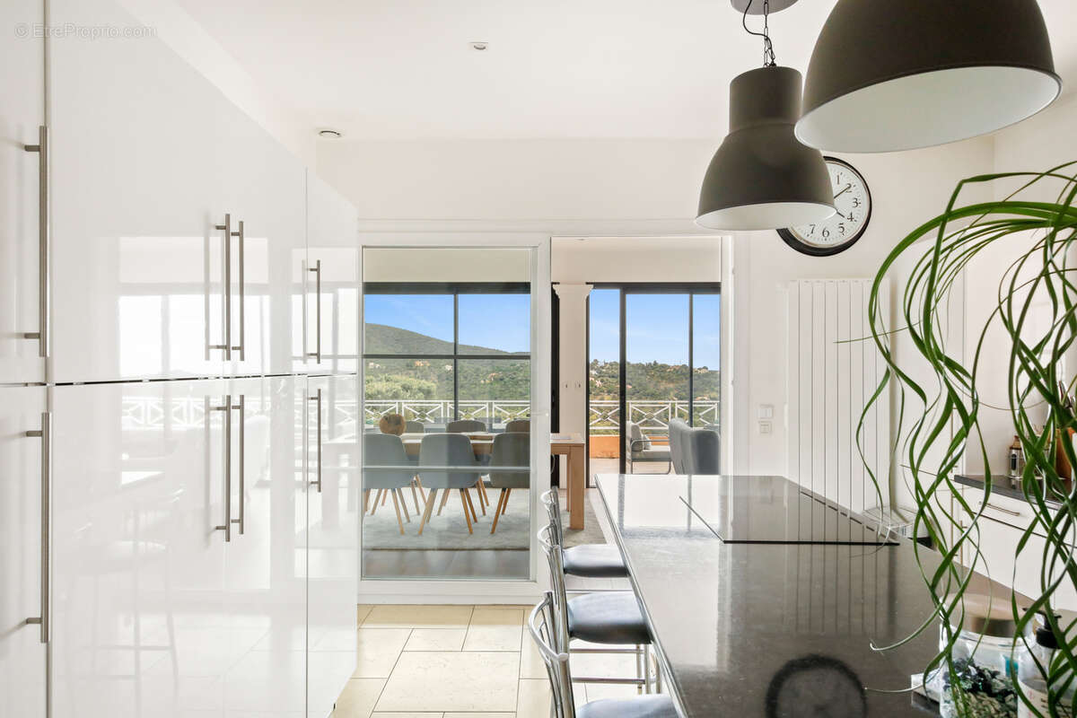 Maison à LA LONDE-LES-MAURES