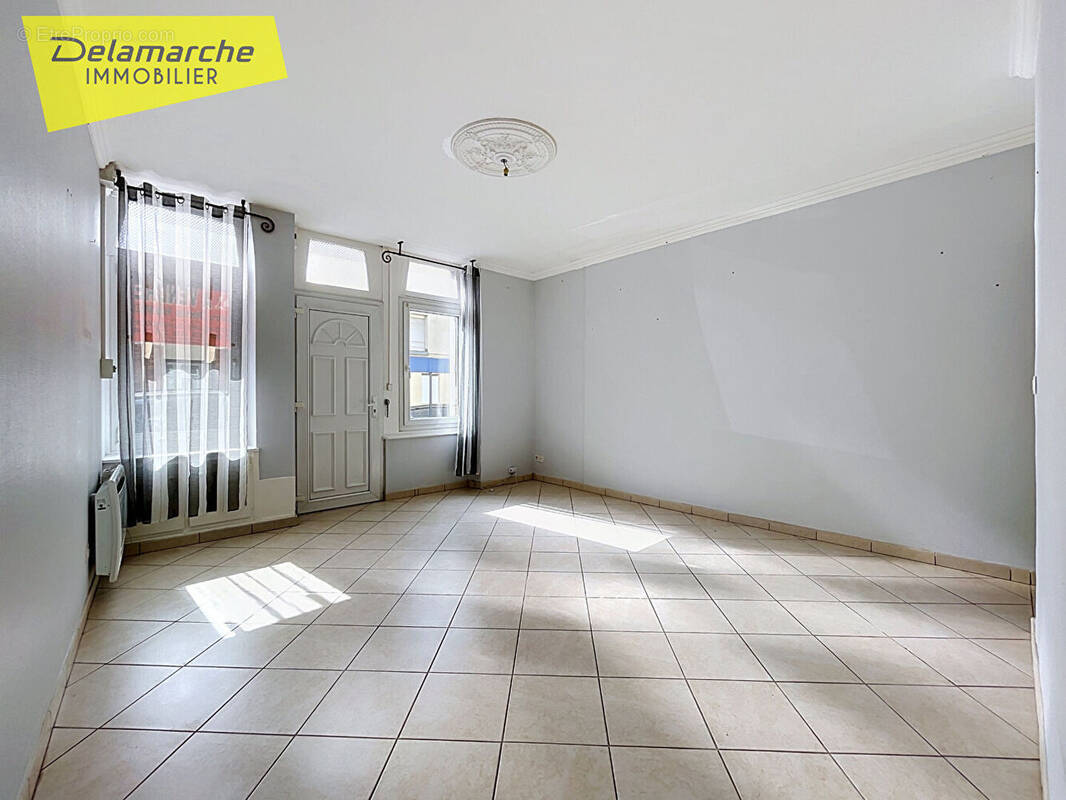 Appartement à SAINT-HILAIRE-DU-HARCOUET