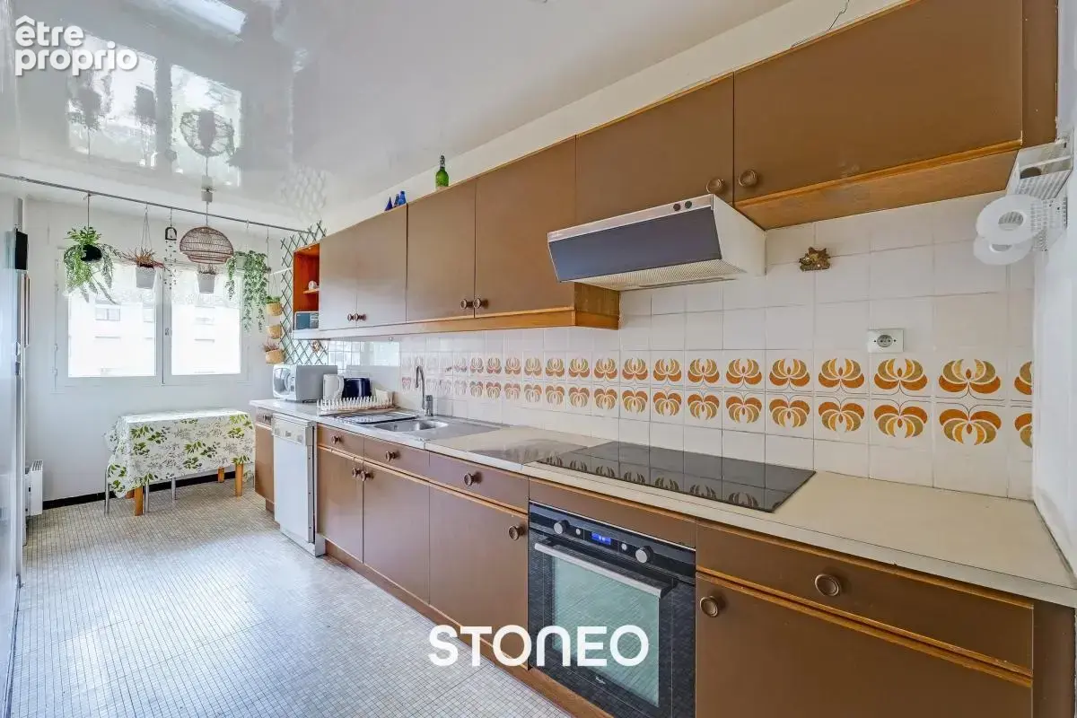 Appartement 4 pièces traversant à 100m du métro - photo 3
