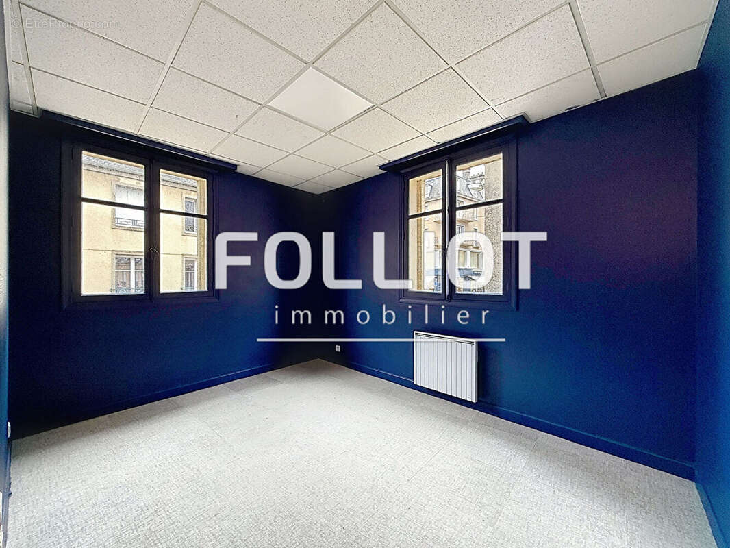 Commerce à COUTANCES