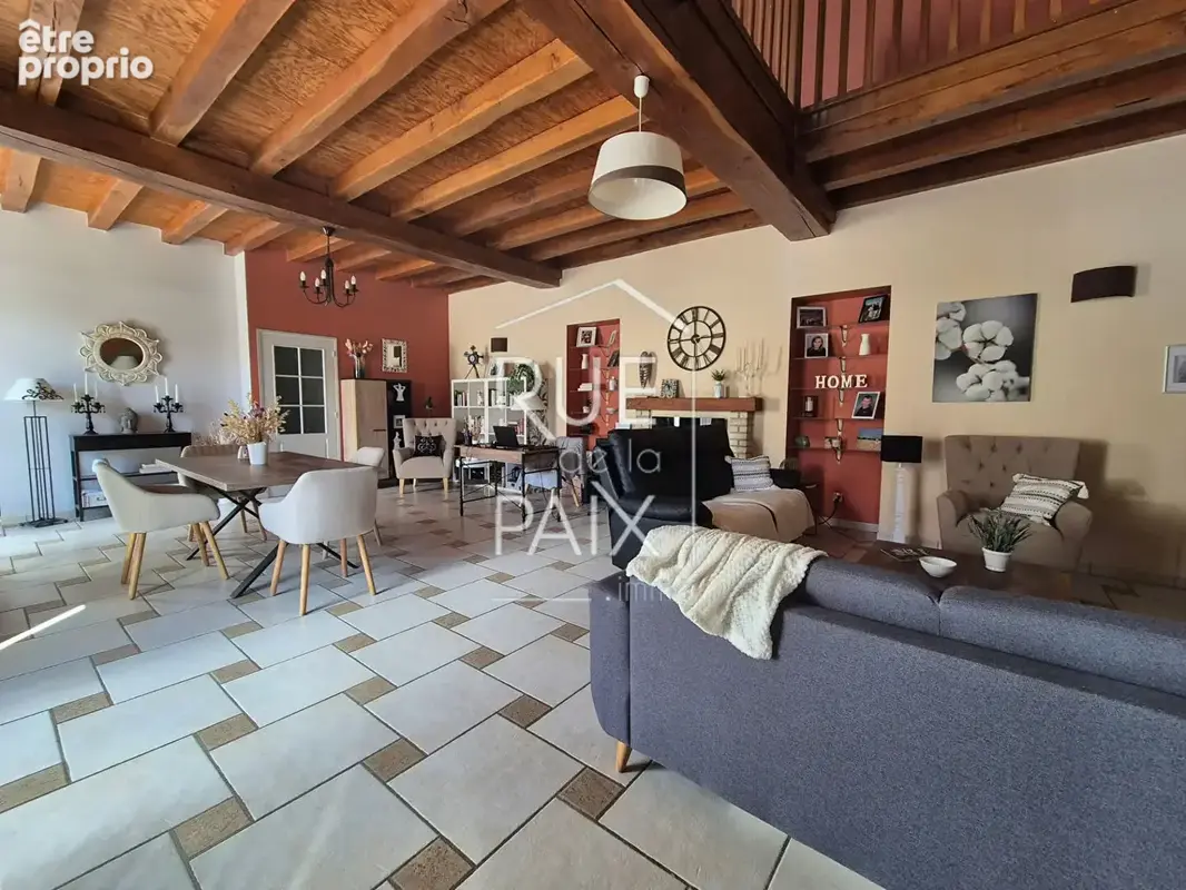 Maison Loudun 6 pièce(s) 280 m2 - photo 5
