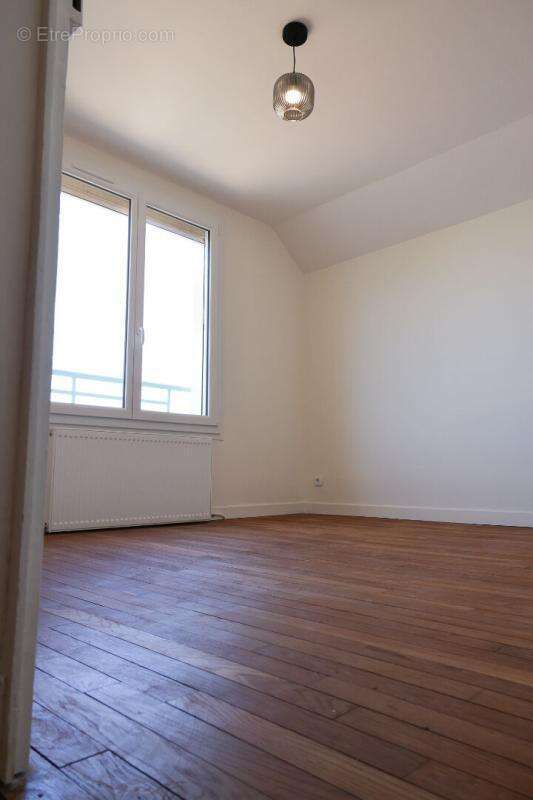 Maison à COSNE-COURS-SUR-LOIRE