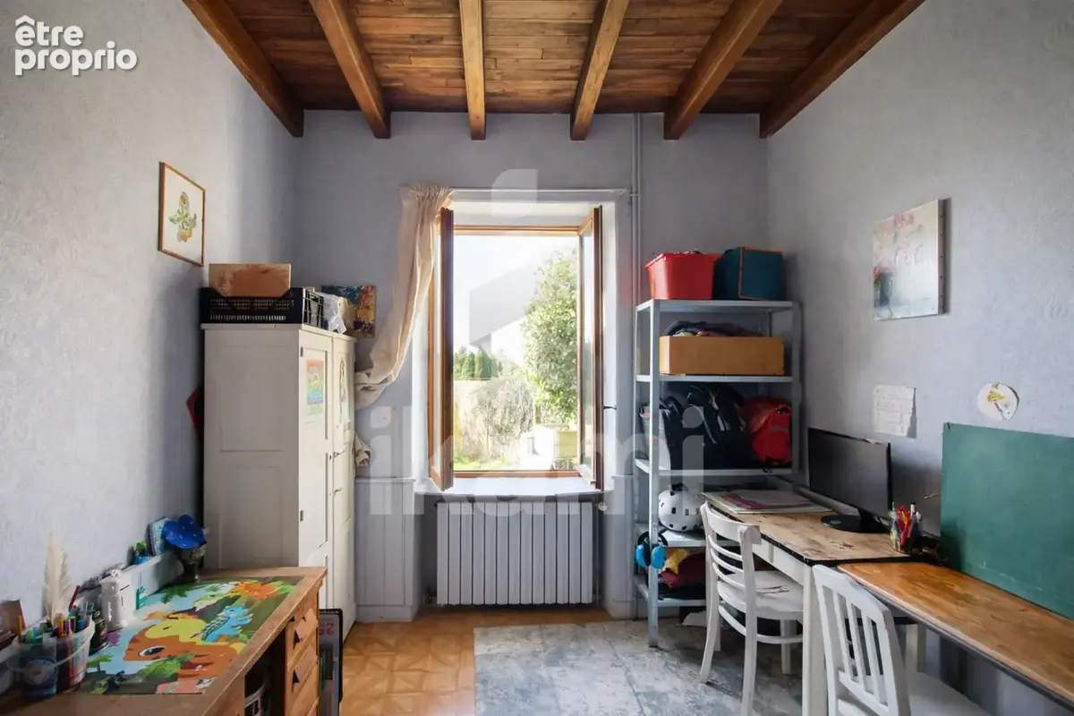 Maison en pierre avec jardin - photo 5