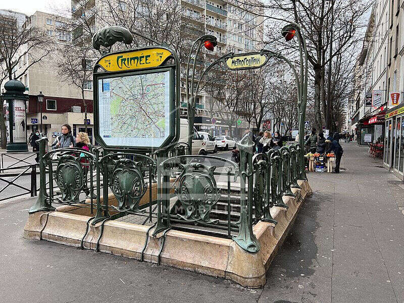 Appartement à PARIS-19E