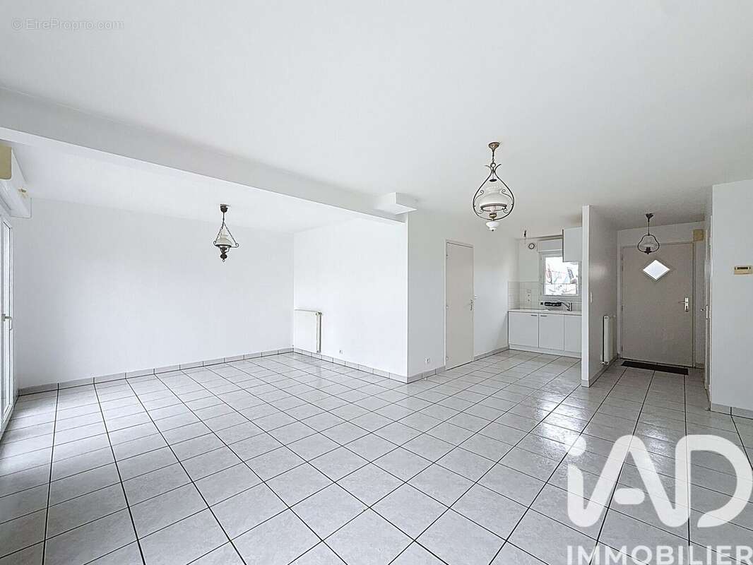 Photo 2 - Maison à CAUDAN