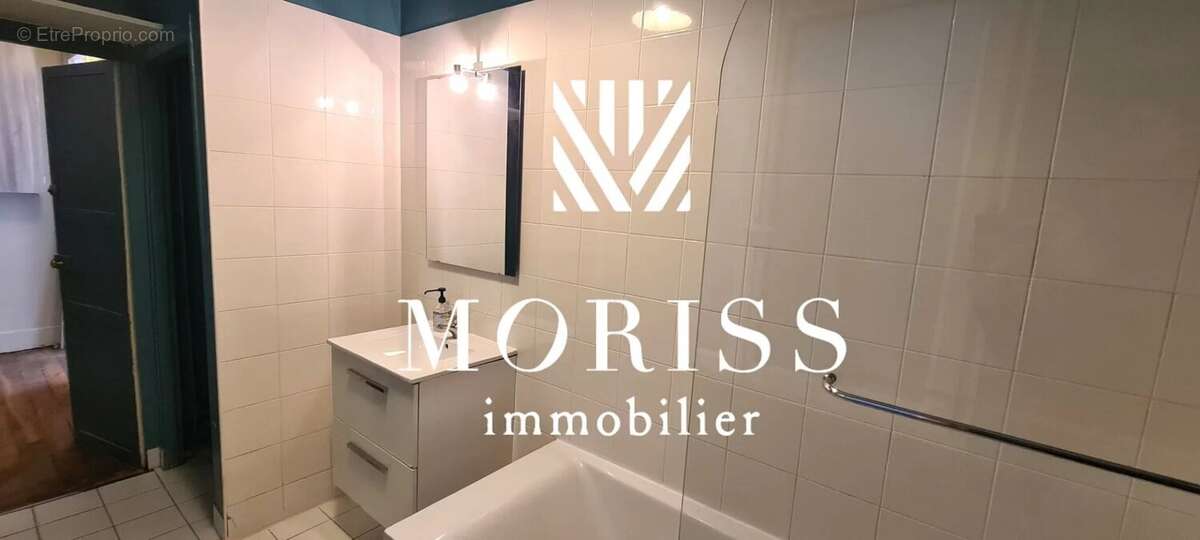 Appartement à PARIS-11E