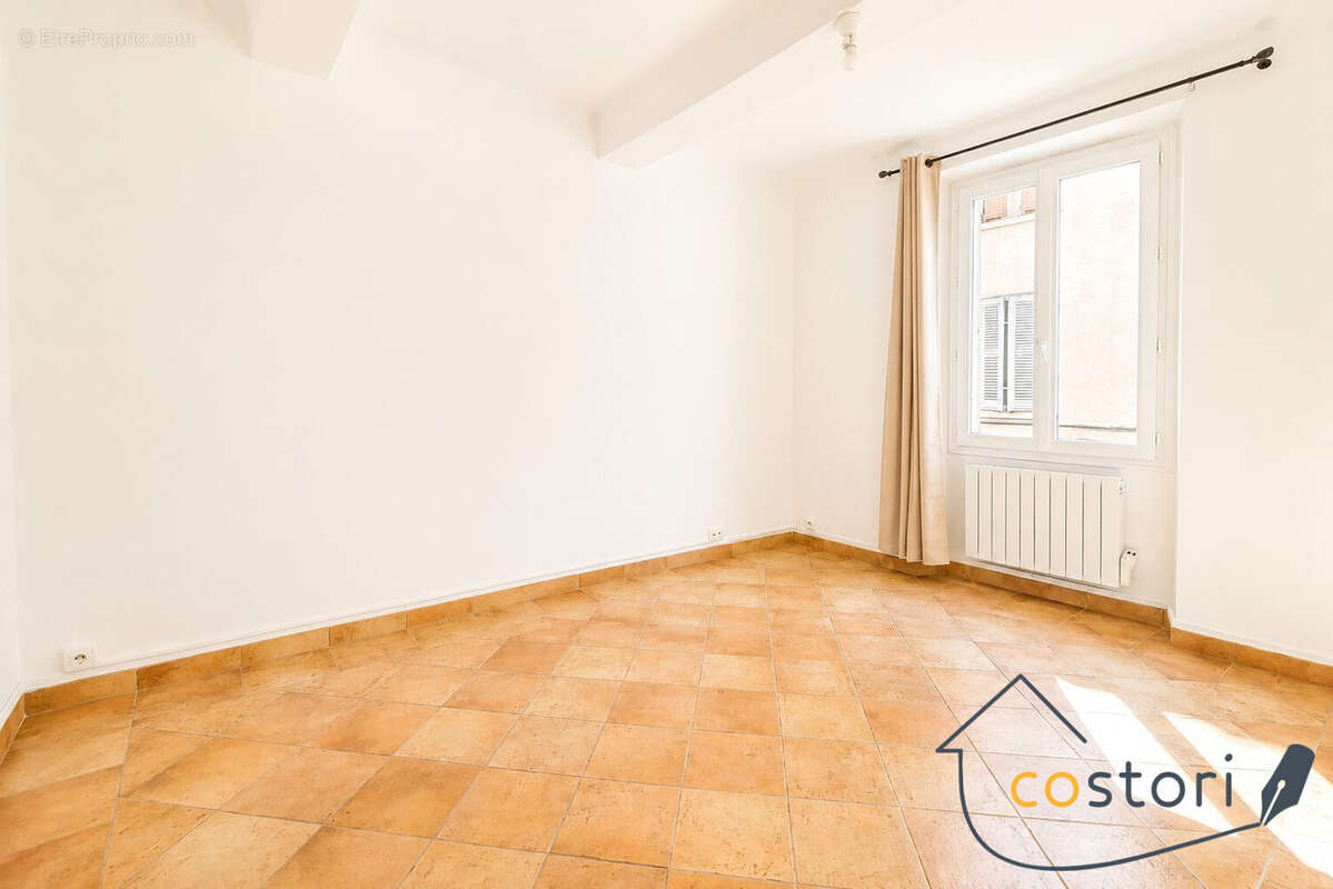 Appartement à TRANS-EN-PROVENCE