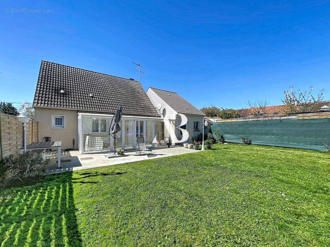 Maison à SOGNOLLES-EN-MONTOIS