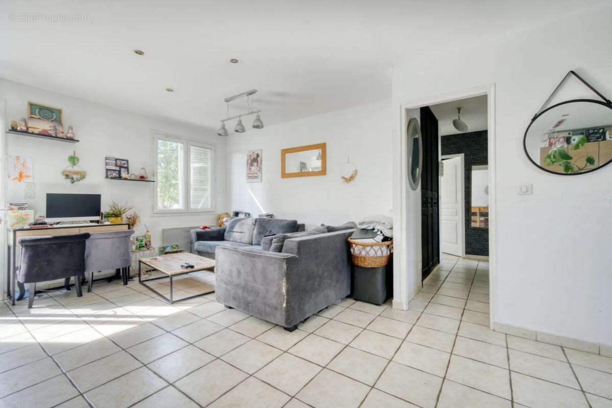 Maison à YVES