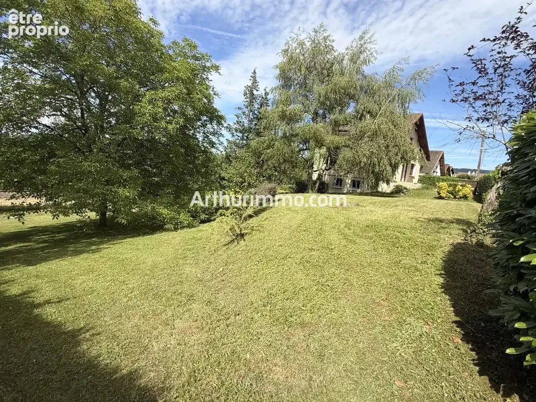 Terrain constructible de 1 200 m² aux portes de Lons-le-Saunier – Secteur Montciel - photo 4