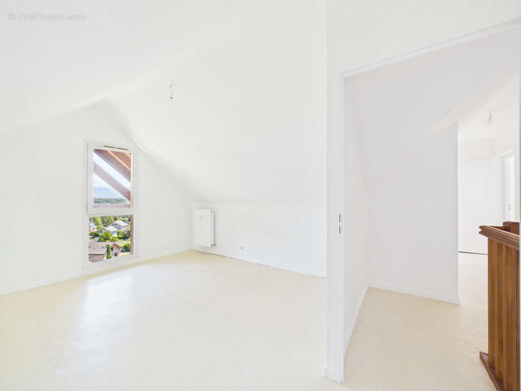 Appartement à BASSENS