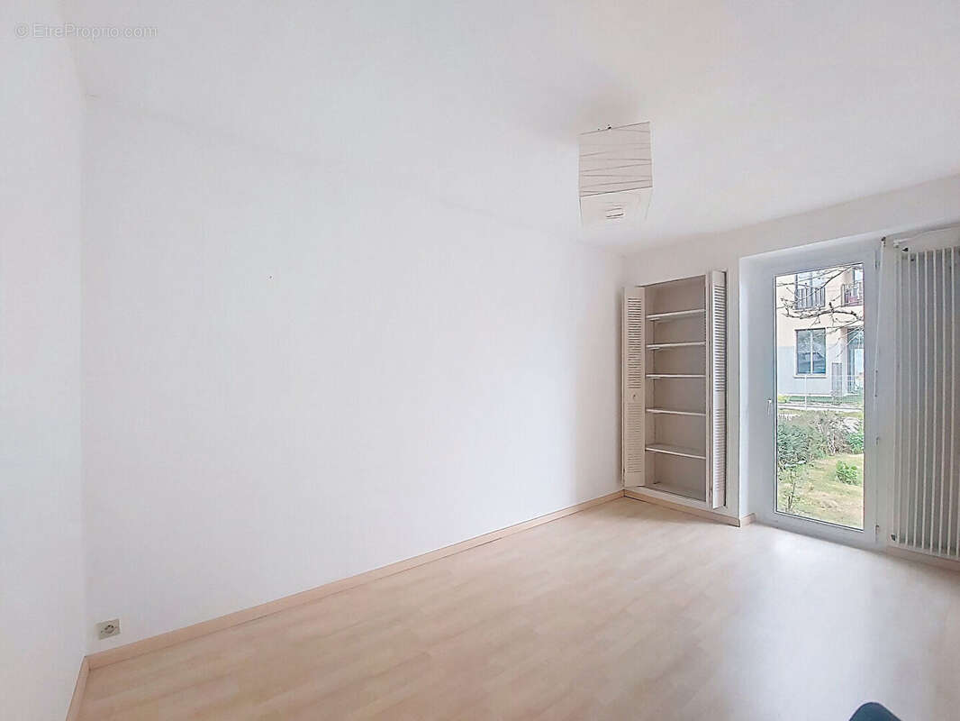 Maison à SAINTE-LUCE-SUR-LOIRE