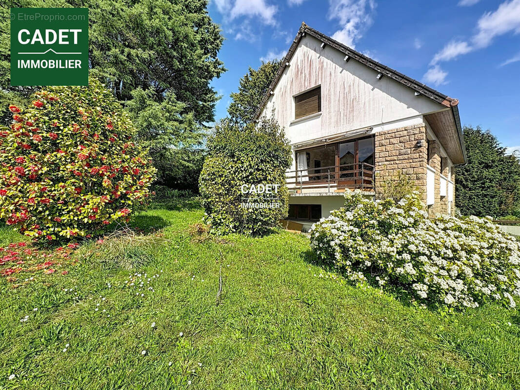 Maison à LA HAYE-PESNEL