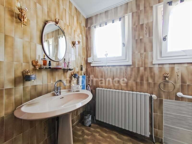 Maison à CHATENOY-EN-BRESSE