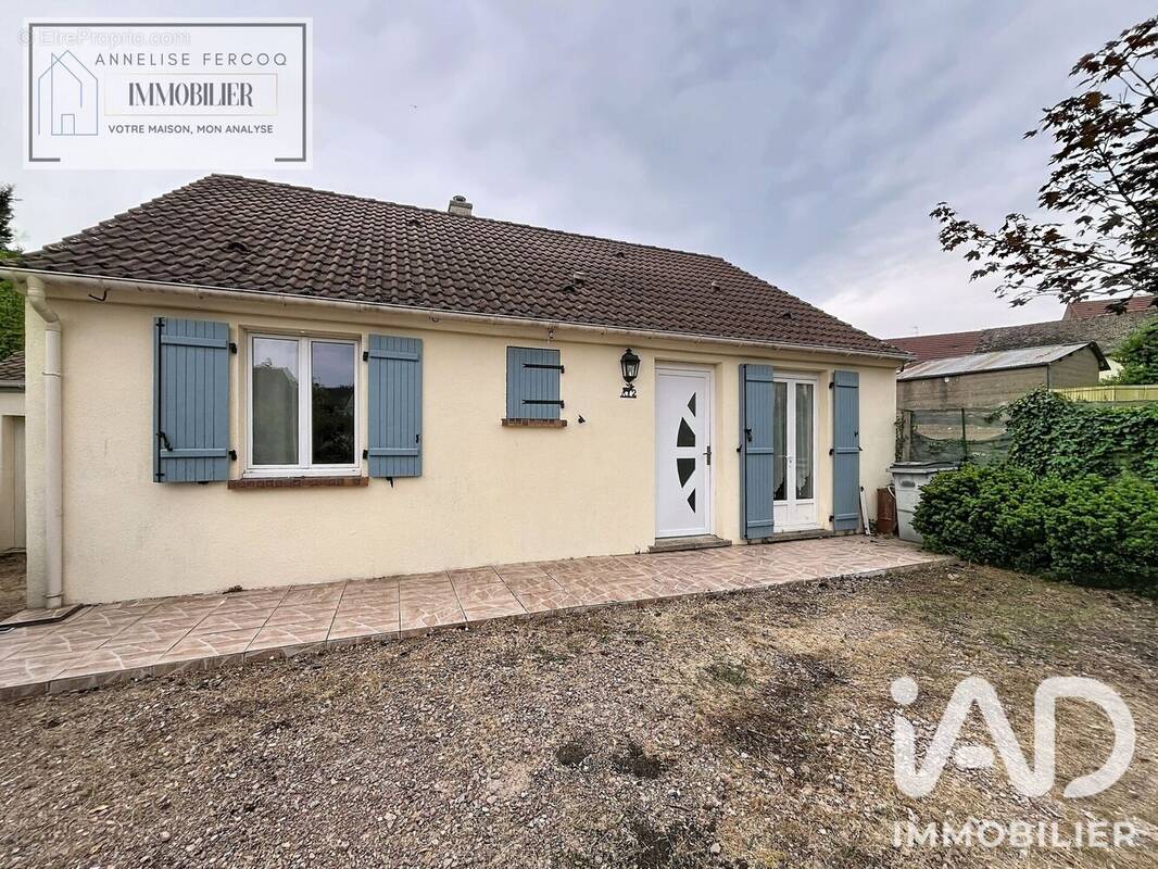 Photo 1 - Maison à POUGUES-LES-EAUX