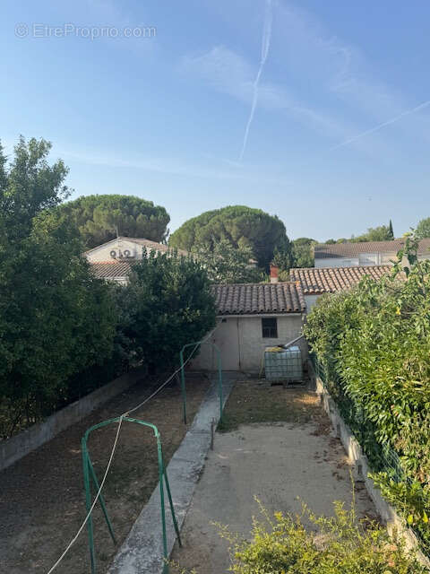 Maison T5 de 125 m2 avec jardin et atelier - photo 16