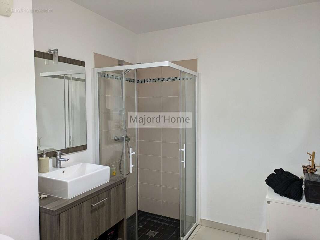 Appartement à CASTELNAU-LE-LEZ
