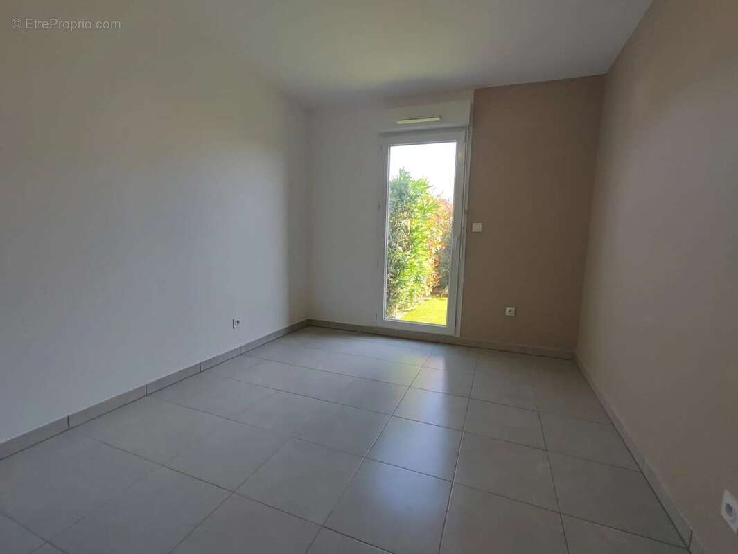 Appartement à HYERES
