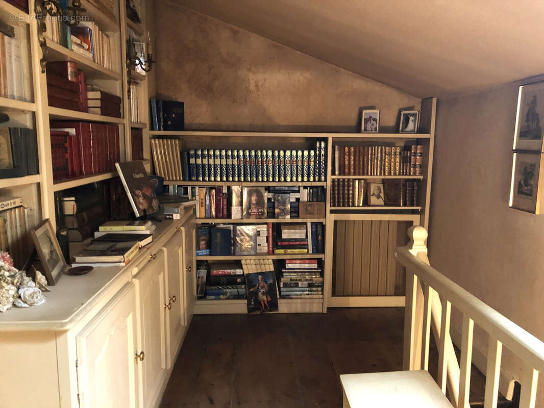 Maison à BARBEZIEUX-SAINT-HILAIRE