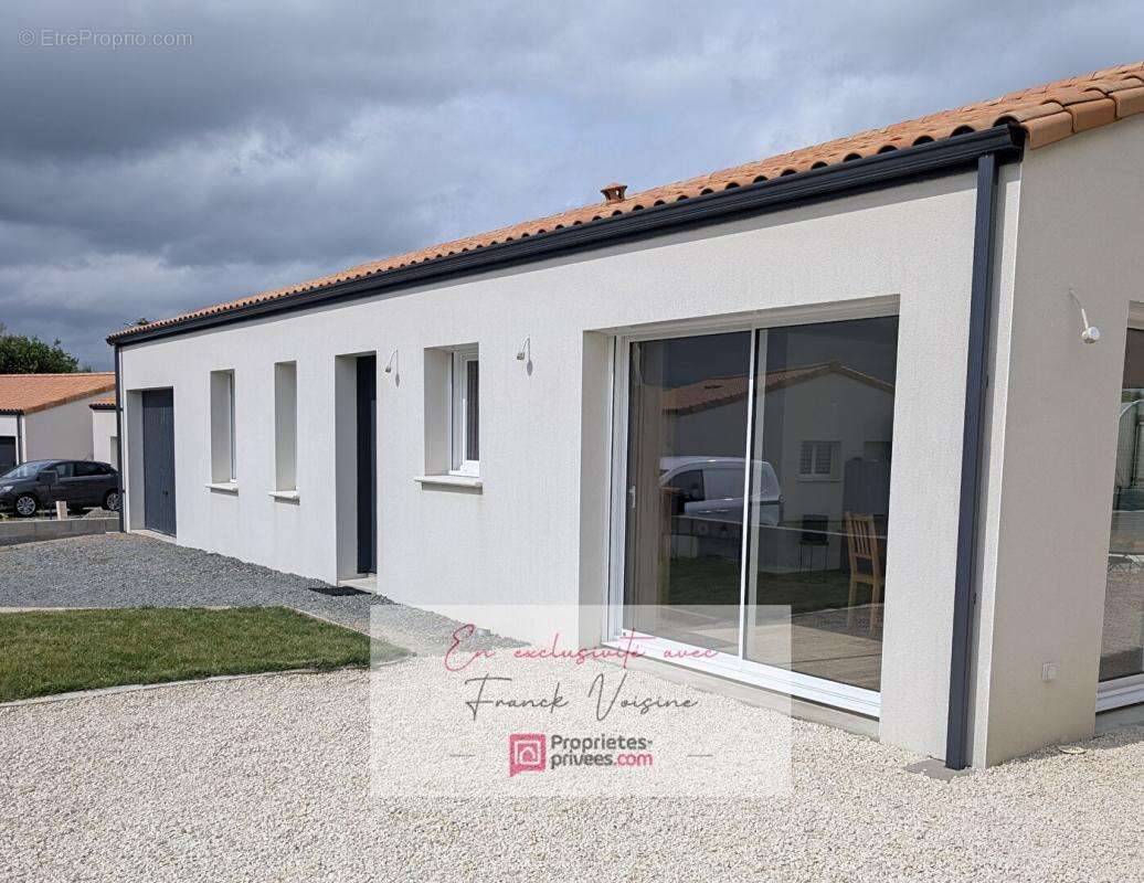 A VENDRE en Exclusivité à Saint Mars la Réorthe, Maison de 88 m2 env avec 3 chambres sur une parcelle de 314 m2 env - photo 7