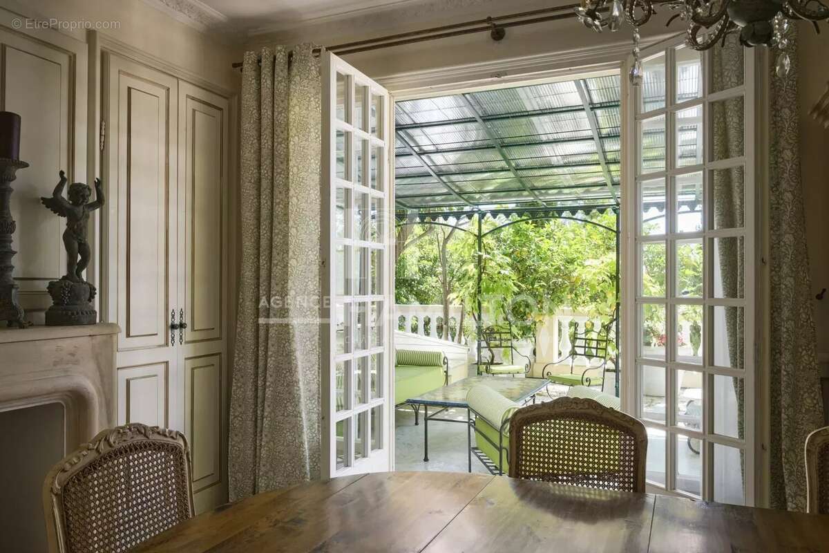 Maison à CAP-D'AIL