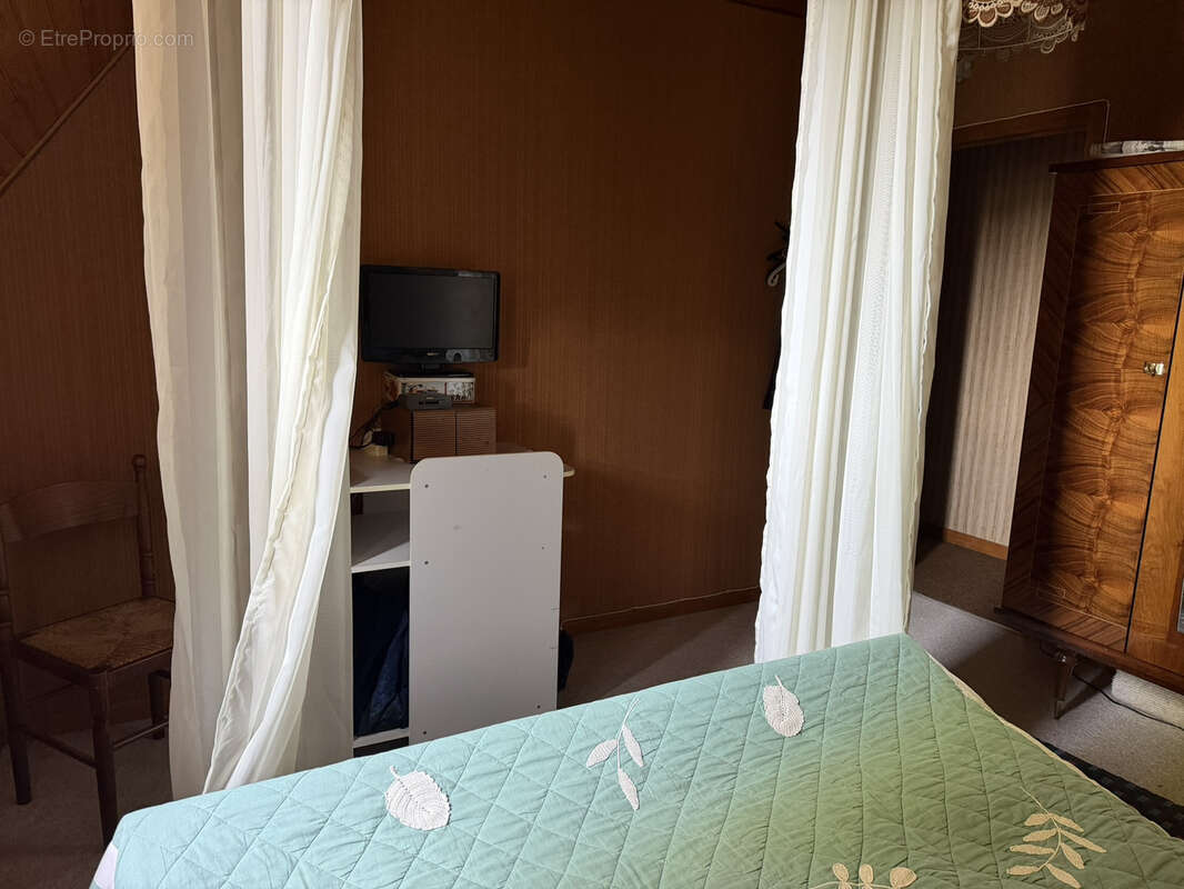 Maison en Pierre 4 Chambres avec Jardin - photo 25