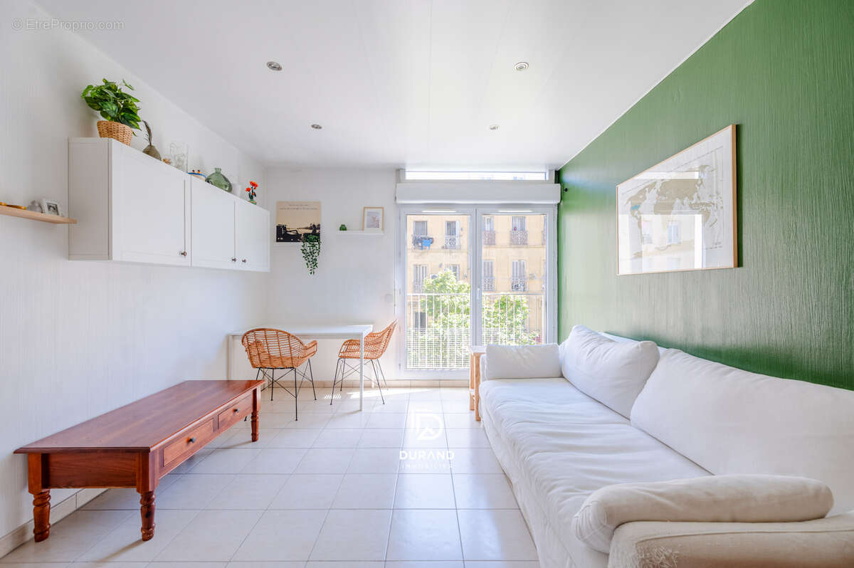 Appartement - duplex plein de charme - t2 - m5 les docks - joiette - marseille 13002 - photo 3