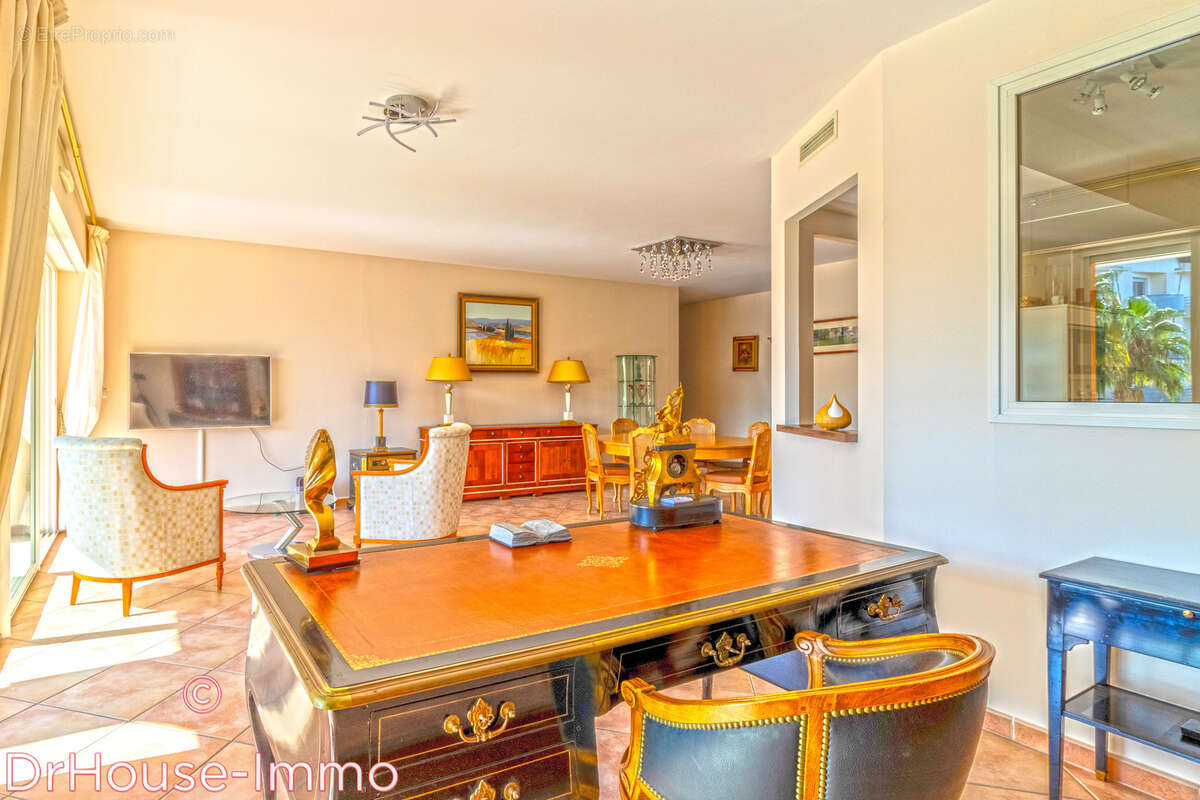 Appartement à CAVALAIRE-SUR-MER