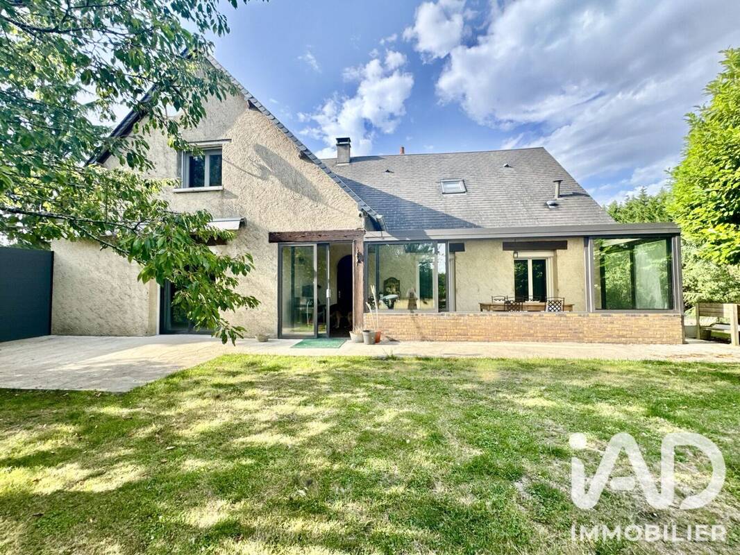 Photo 1 - Maison à SEMBLANCAY