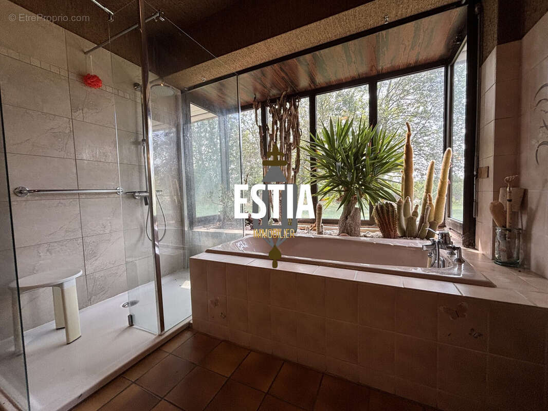 Maison 196 m² à Einville-Au-Jard  - photo 9
