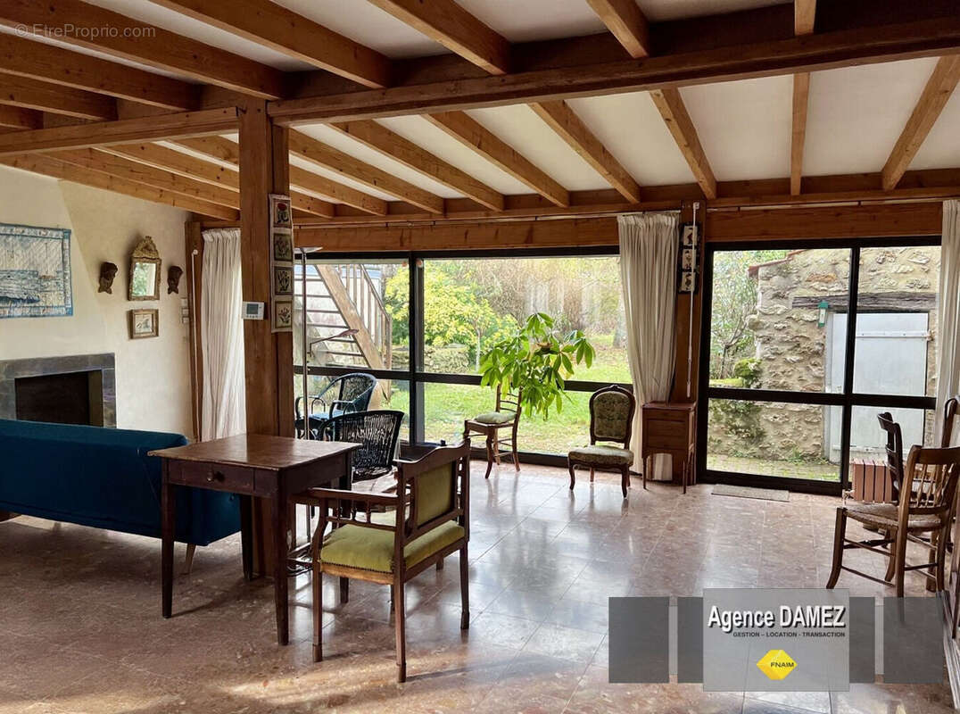 Maison ancienne - Proche Dourdan - Jardin - Dépendance - mode de vie de plain-pied - 6 pièces 150 m² - photo 4
