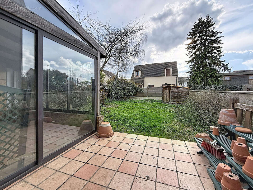 Maison à NANTERRE