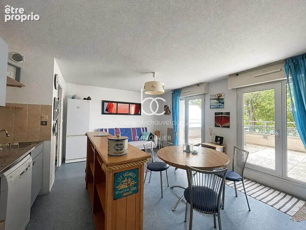 ARZON - Appartement T4 proche plage avec piscine et parking ! - photo 3