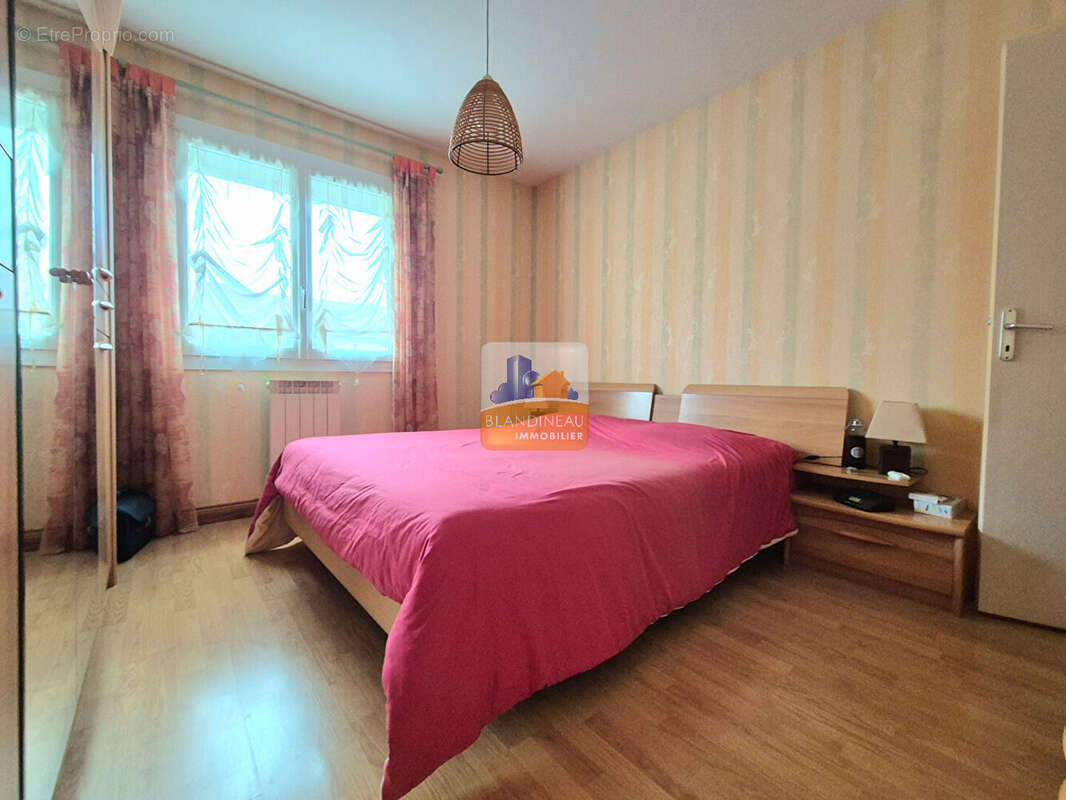 Limitrophe pont saint martin - reze - bouguenais, maison familiale 5 ch - 154 m² hab - 451 m² parcelle - garage - photo 13