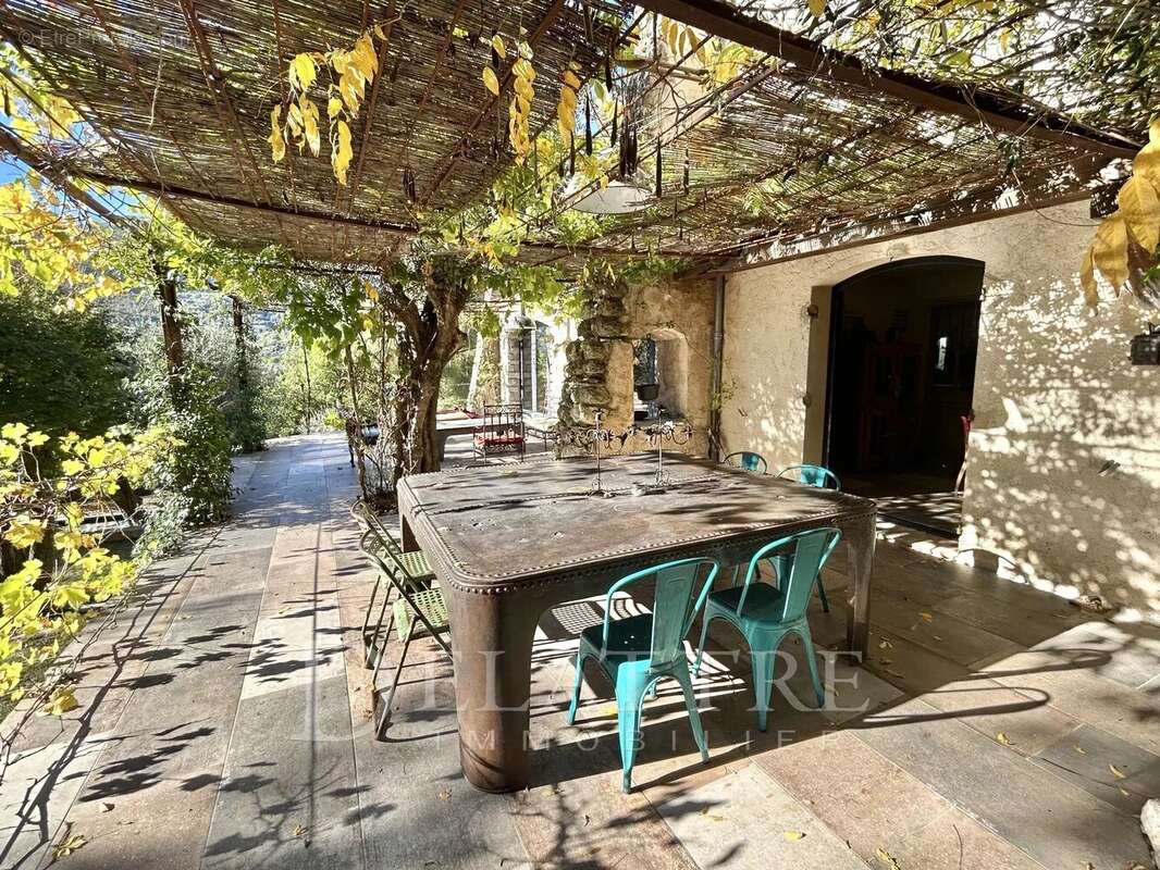 Maison à GRASSE