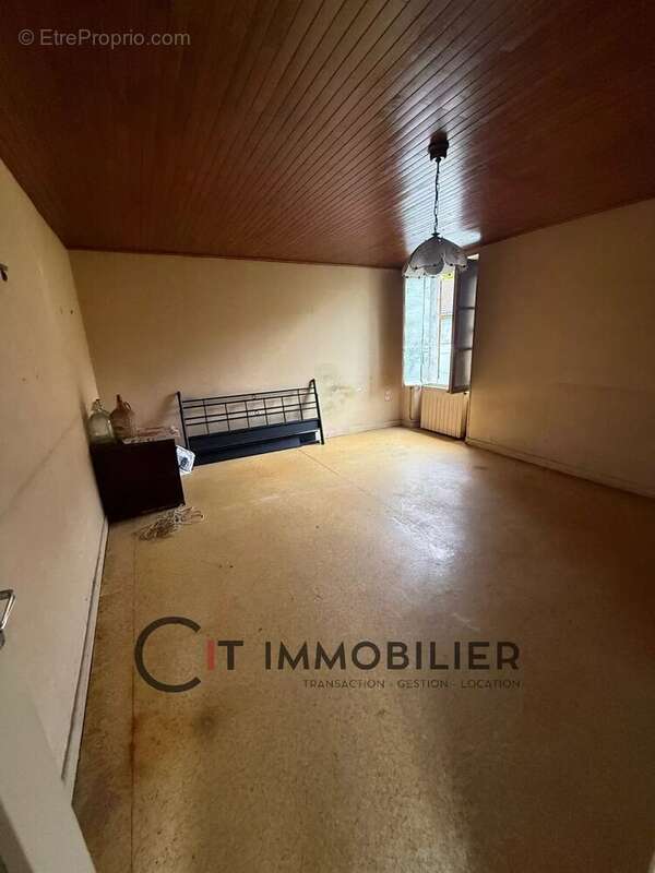 Maison à VEYRINS-THUELLIN