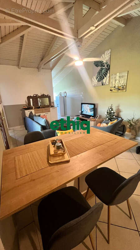 Appartement à SAINTE-ANNE