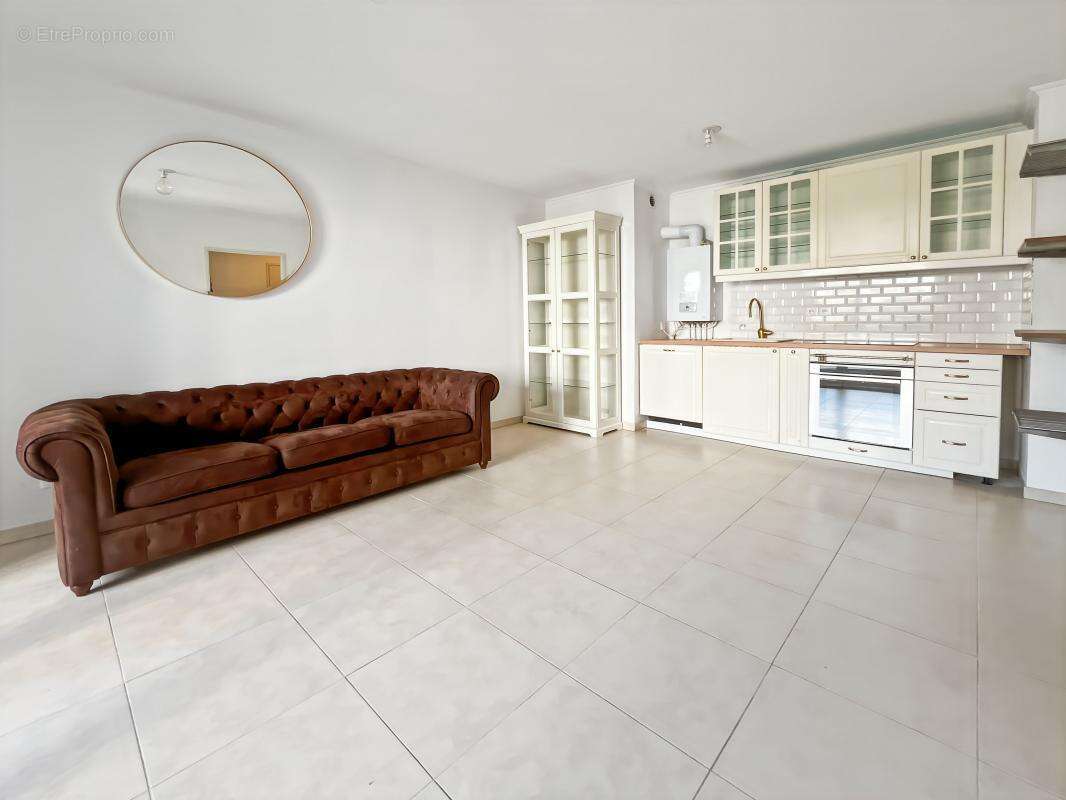 Appartement à MARSEILLE-14E