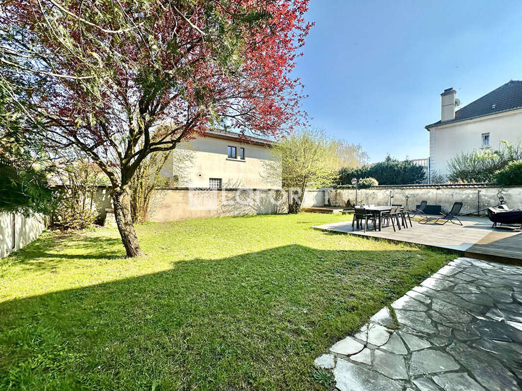 Maison à LE RAINCY
