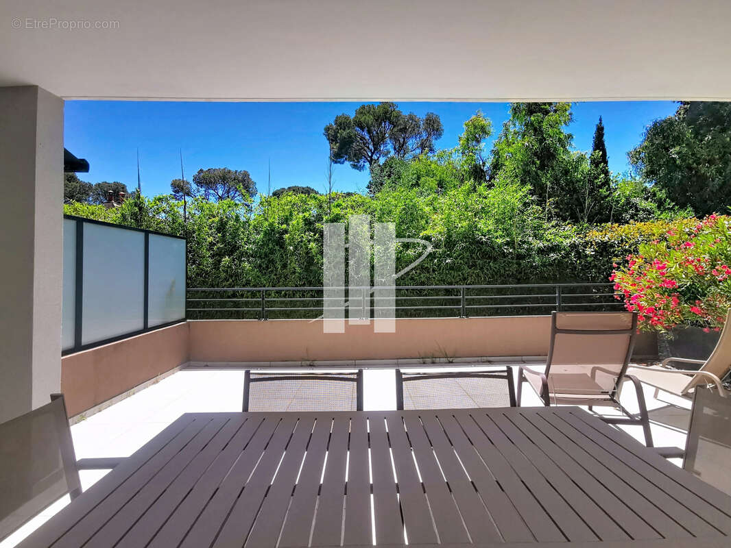 Appartement à SAINT-RAPHAEL