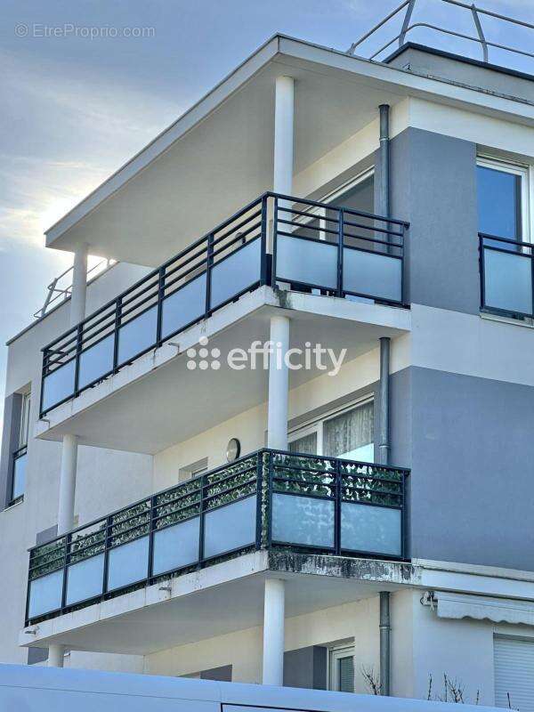 Appartement à SAINT-GENIS-POUILLY