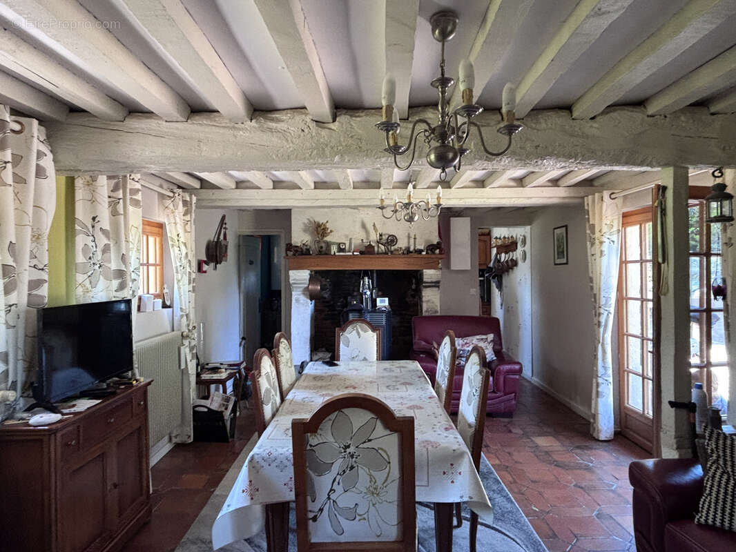 Maison à VIMOUTIERS