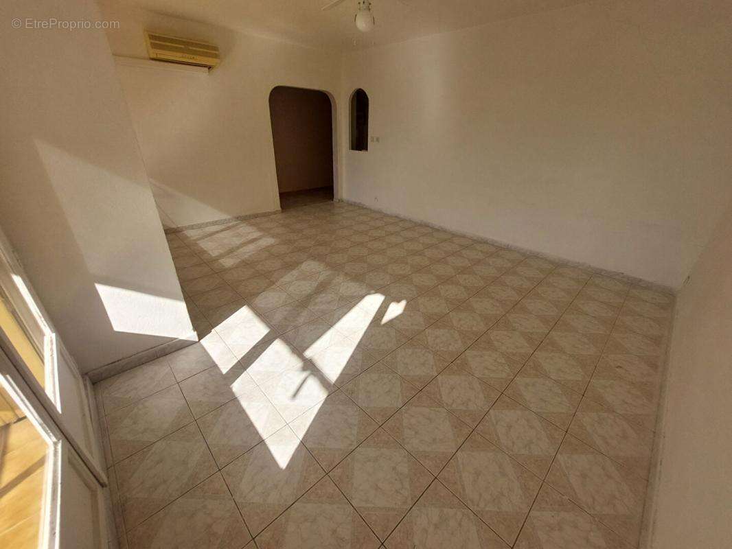 Appartement à MARIGNANE