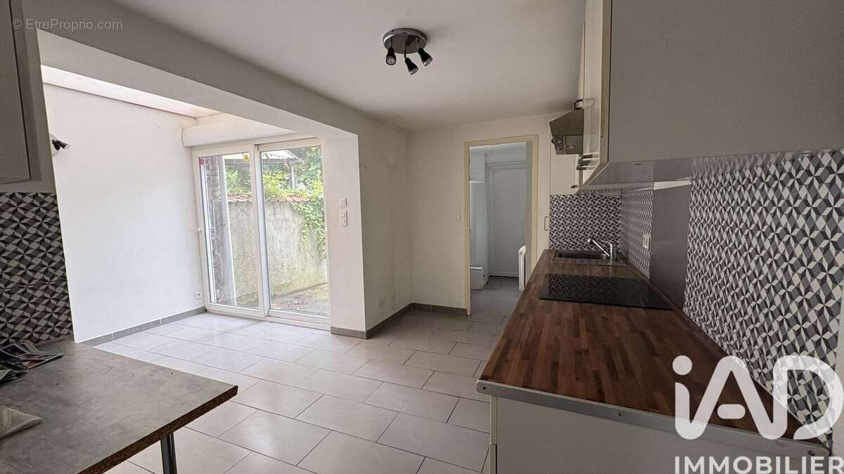 Maison 140 m² à Douai  - photo 4