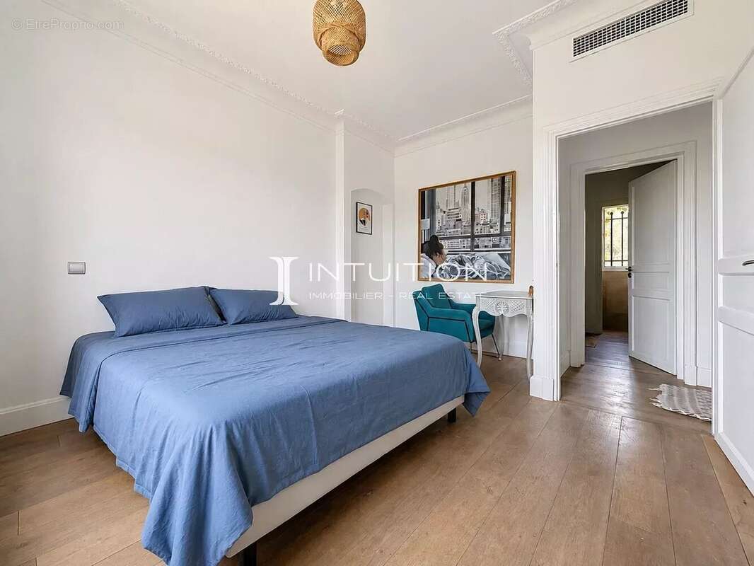 Mougins - Les Colles : Authentique villa de charme avec piscine - photo 22