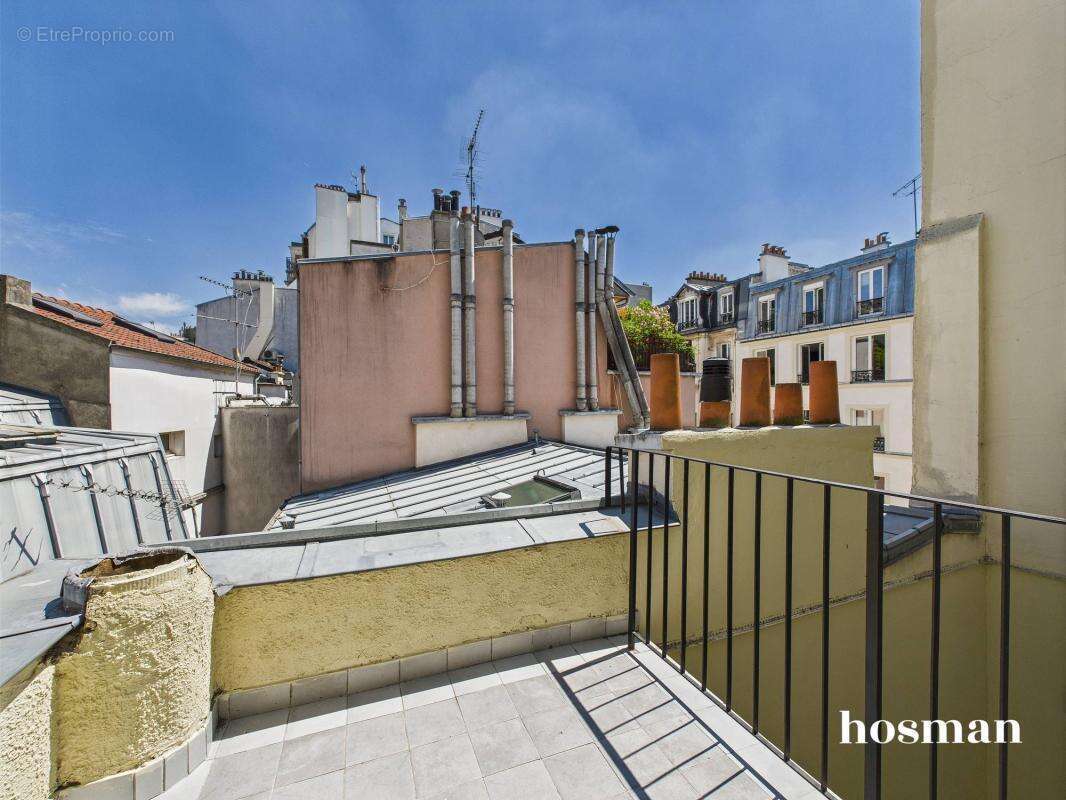 Appartement à PARIS-14E