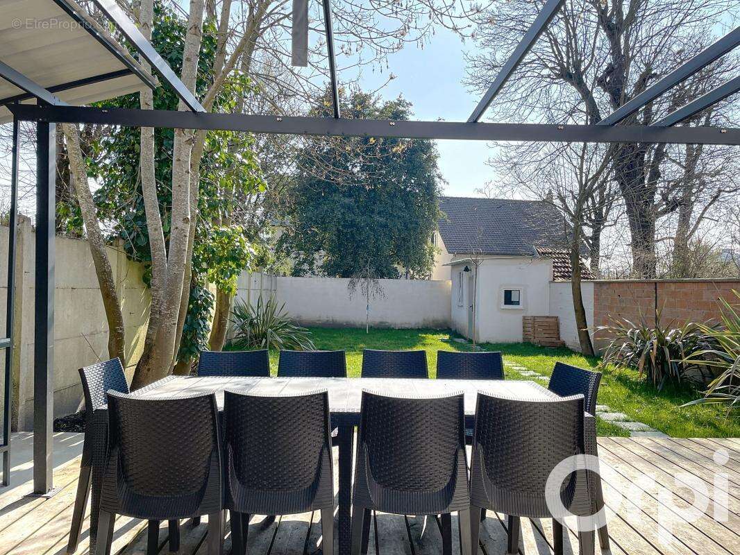 Maison à LONGJUMEAU