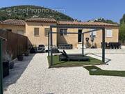 Maison à SOLLIES-PONT